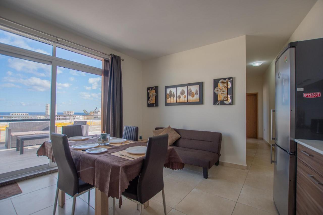 Kernice Penthouse With Sea And Country Views Of *
