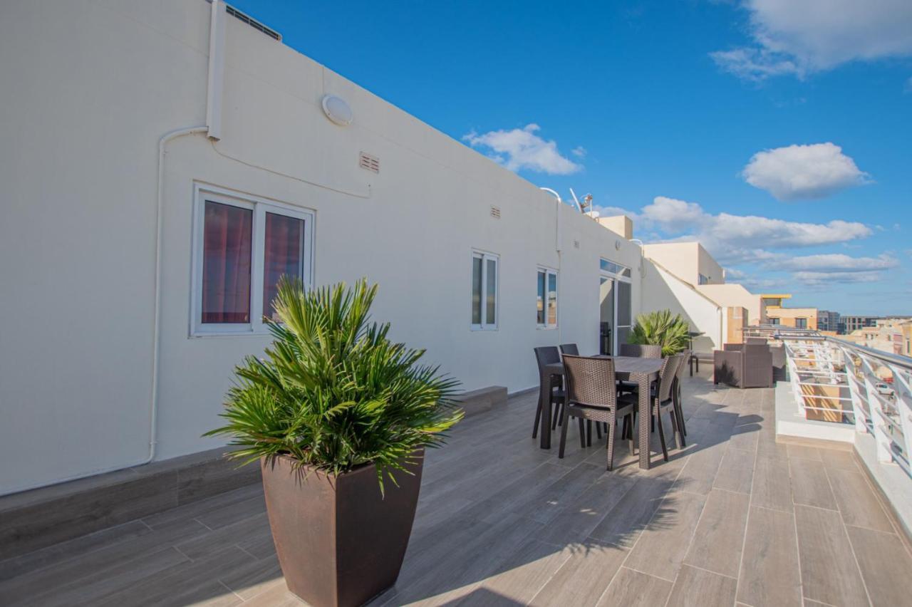 Kernice Penthouse With Sea And Country Views Of