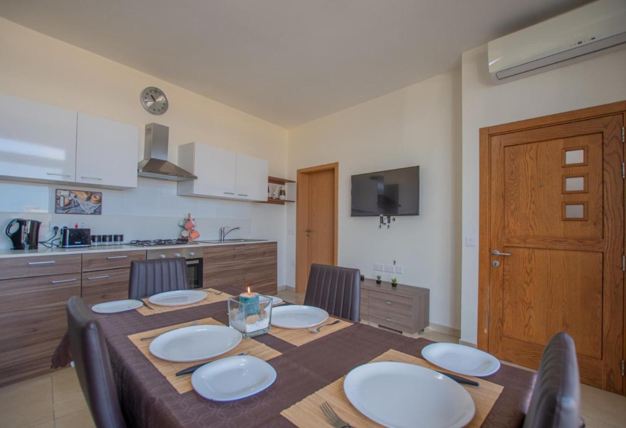 Kernice Penthouse With Sea And Country Views Of
