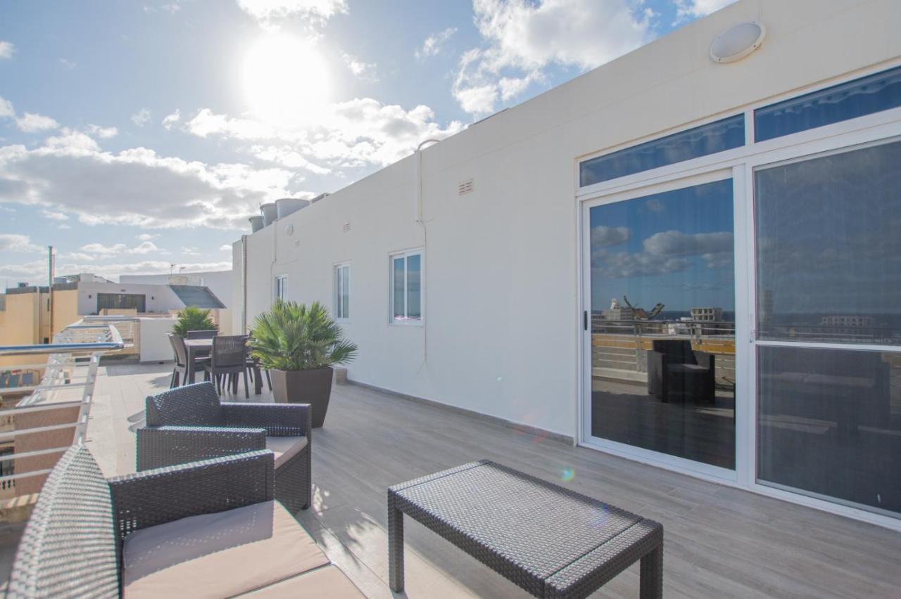 Apartment Kernice Penthouse With Sea And Country Views Of *