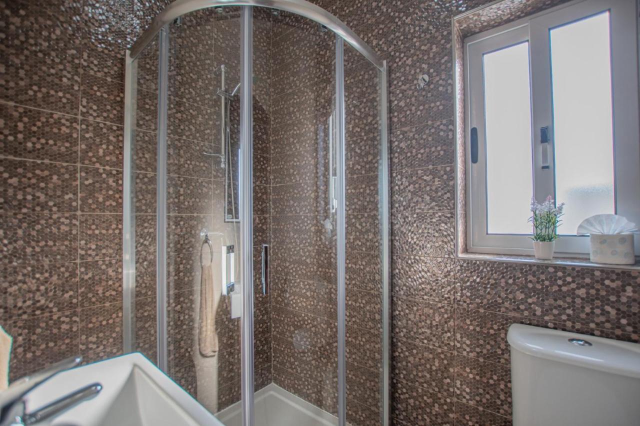 Kernice Penthouse With Sea And Country Views Of *