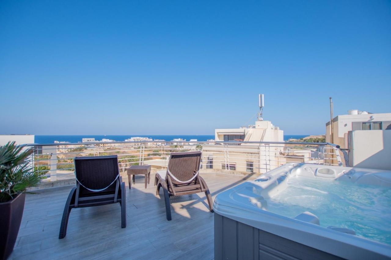 Kernice Penthouse With Sea And Country Views Of *